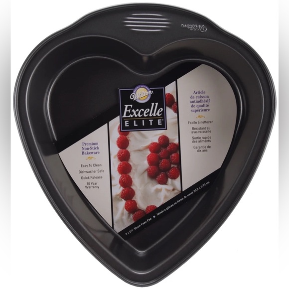 Wilton Cake Pans Easy Layers & Heart - Picture 1 of 10